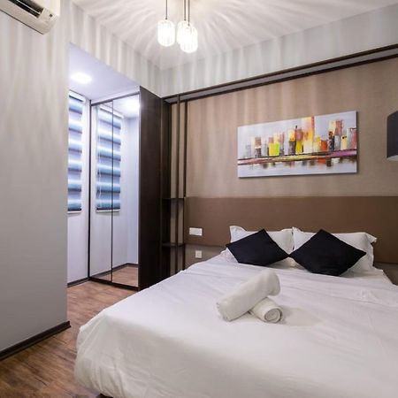 Loft Pano Seaview Suite 2 Bedroom By The Only Bnb Jelutong Luaran gambar