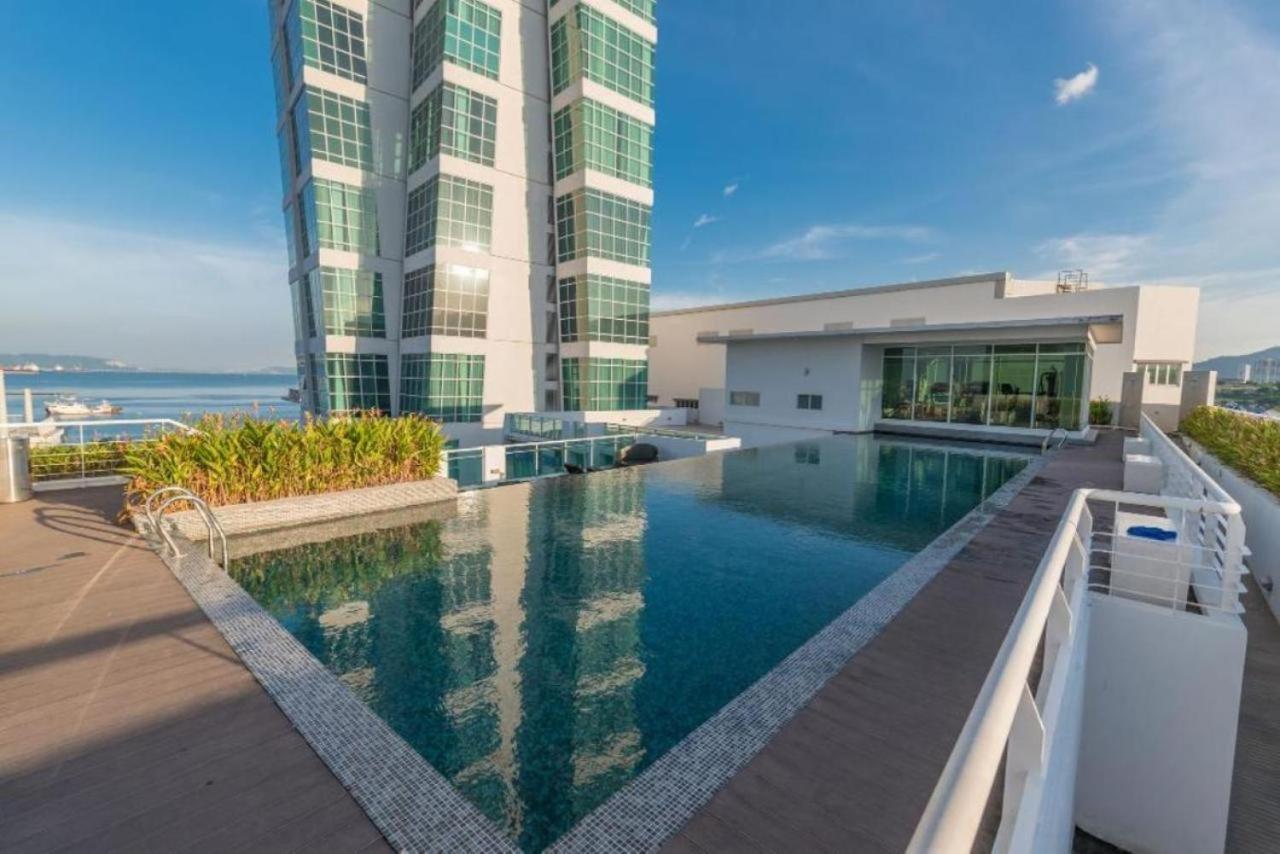Loft Pano Seaview Suite 2 Bedroom By The Only Bnb Jelutong Luaran gambar